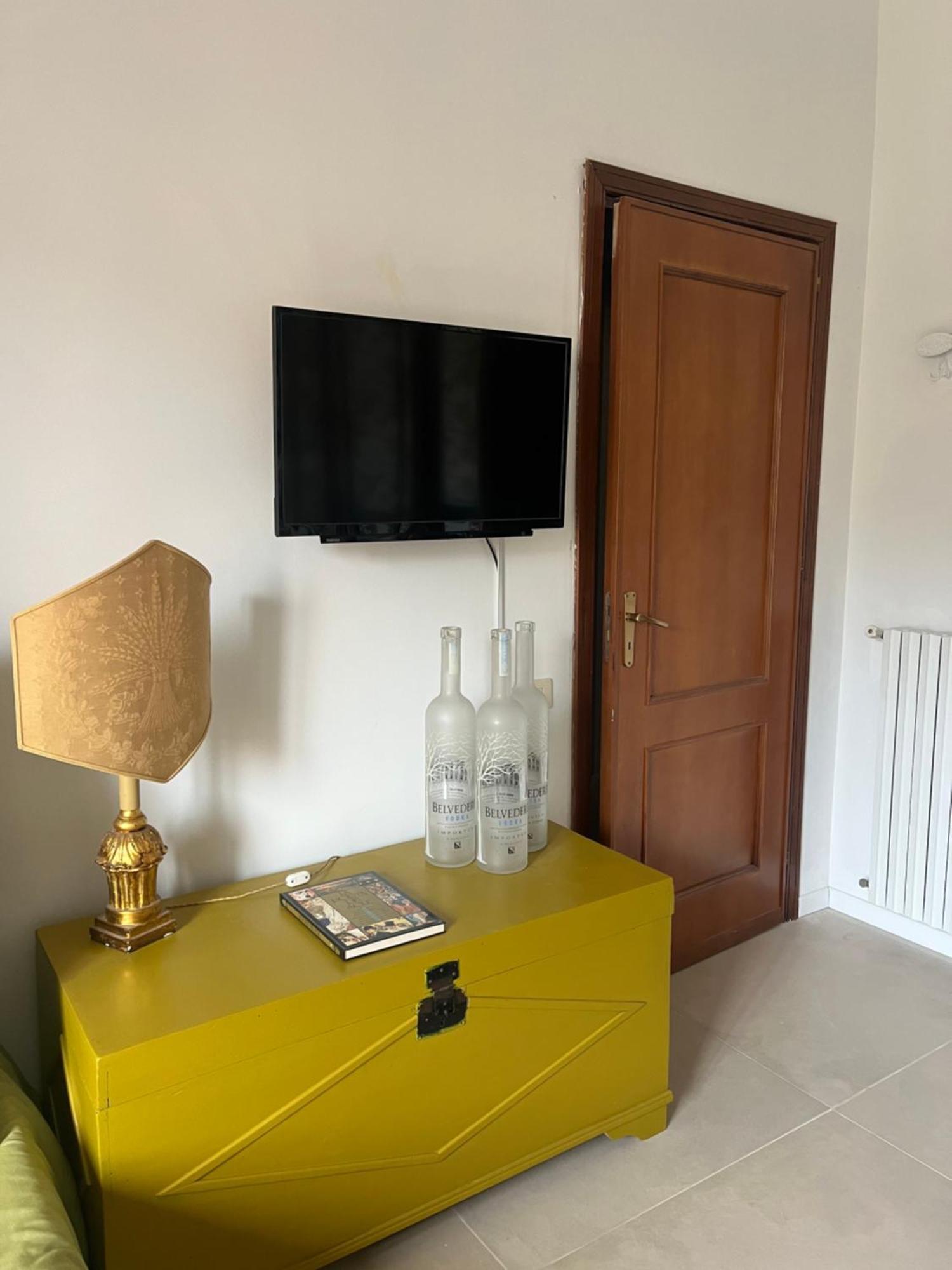 Domus Orestea Luxury Suites Palermo Buitenkant foto